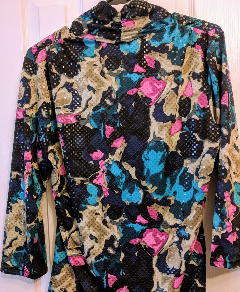 Gently Used Rafaella Ruched Bling Top Size Large - Picture 4 of 8